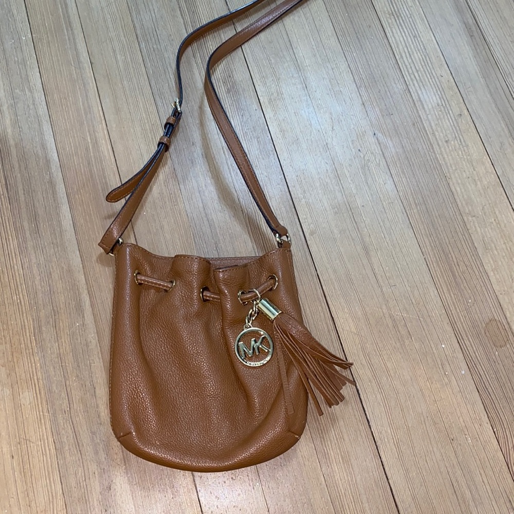 MICHAEL KORS cross body brown bag